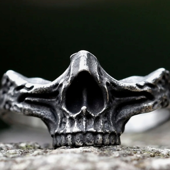 Jewelry - Skull Jaw Bone Ring
